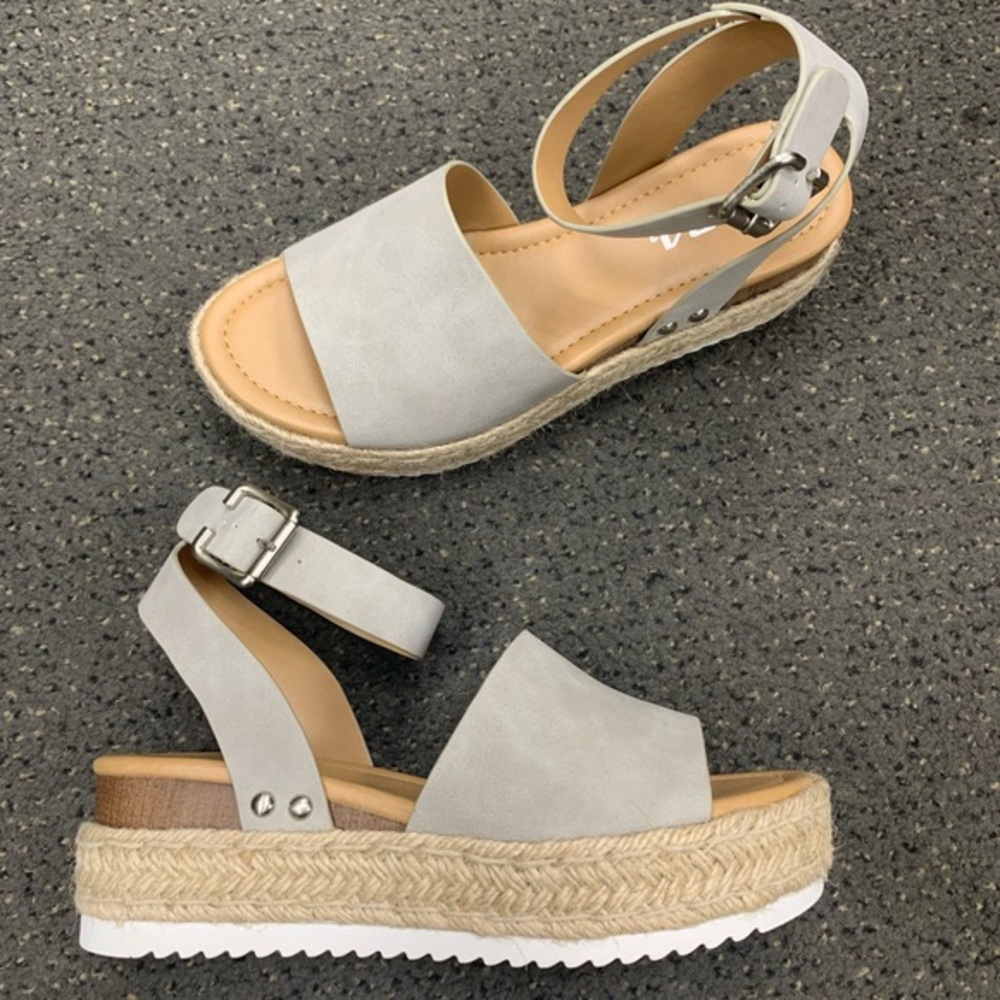 Soda Grey Platform sandals